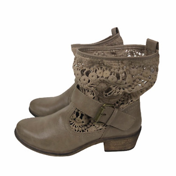 BareTraps Palena Slouchy Lace Cowboy Boots in Distressed Taupe with Wood Heel - Picture 2 of 7
